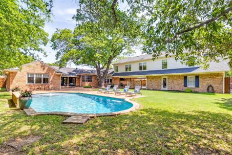 4424 Crooked Lane Dallas TX 75229