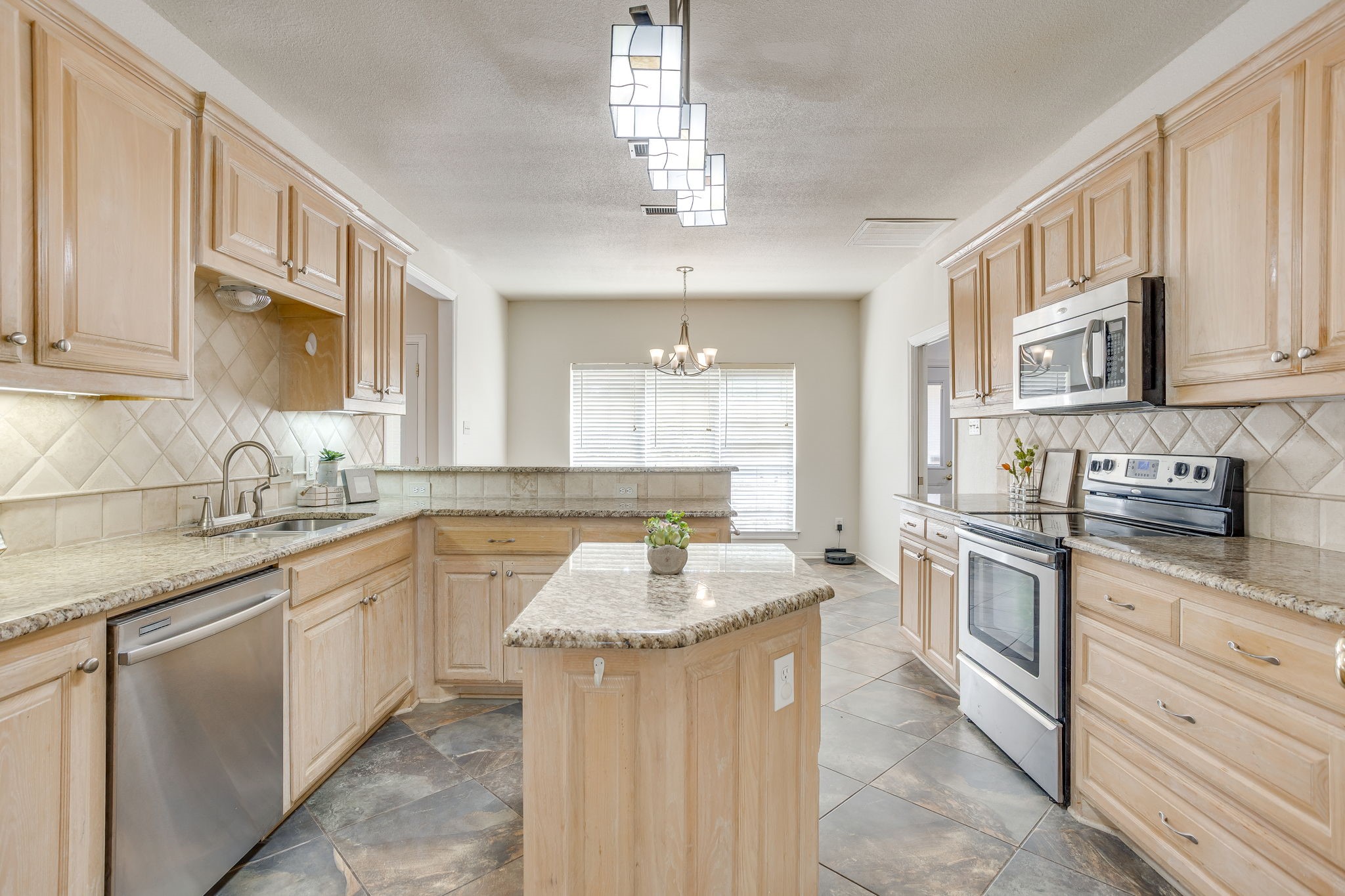 3141 County Road 919 Burleson TX 76028