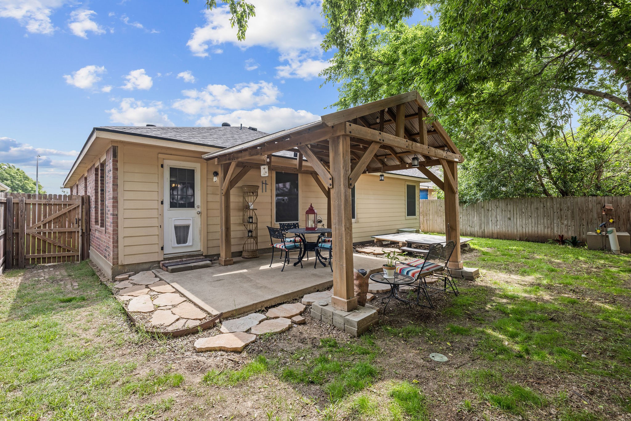 13621 Ponderosa Ranch Road Fort Worth TX 76262