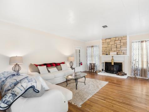 3029 Mecca Fort Worth TX 76119