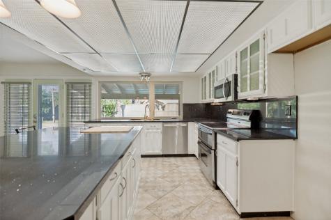 2200 Marble Falls Drive Carrollton TX 75007