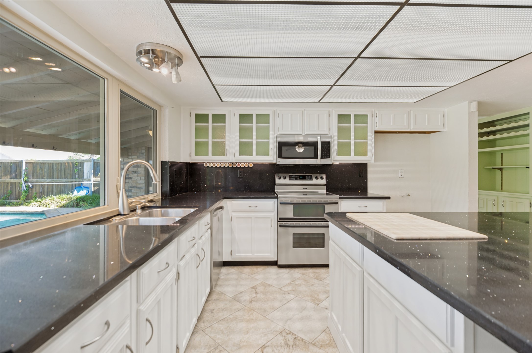 2200 Marble Falls Drive Carrollton TX 75007
