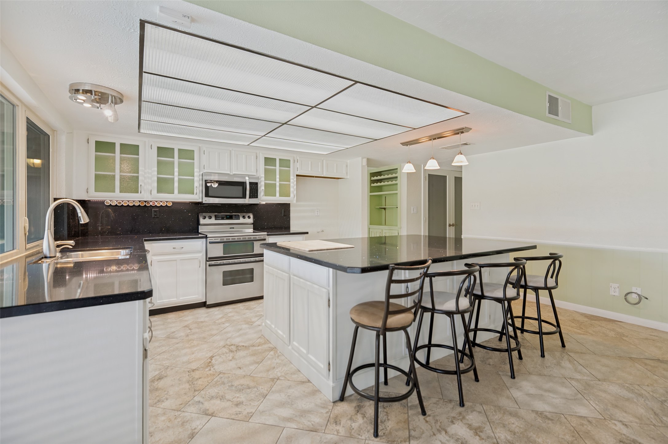 2200 Marble Falls Drive Carrollton TX 75007