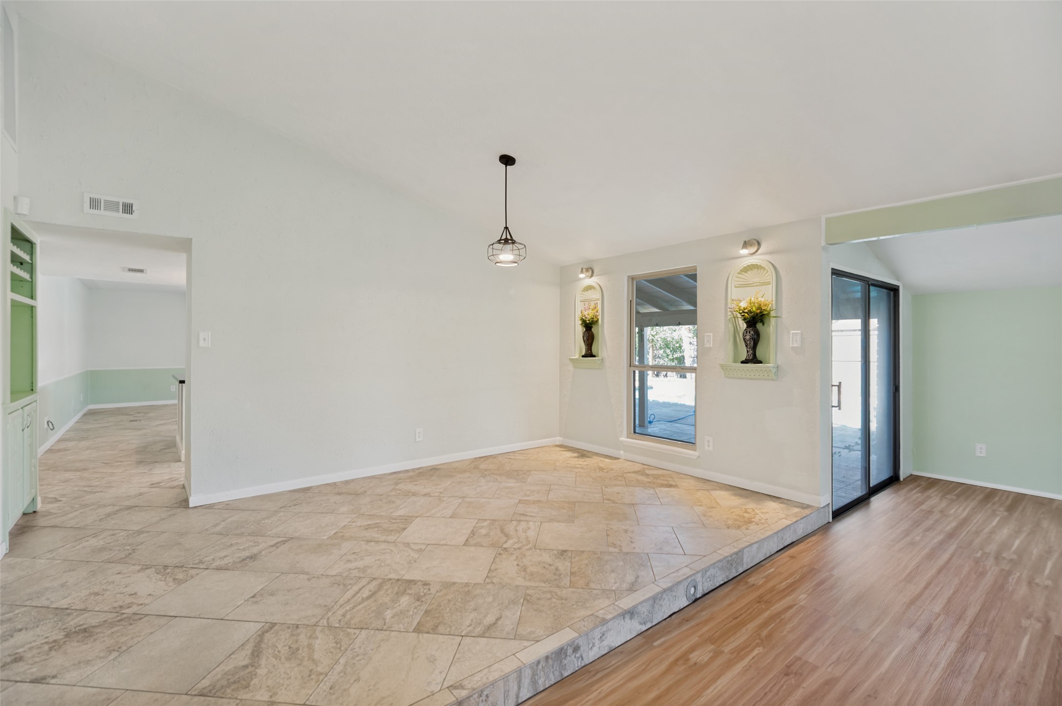 2200 Marble Falls Drive Carrollton TX 75007