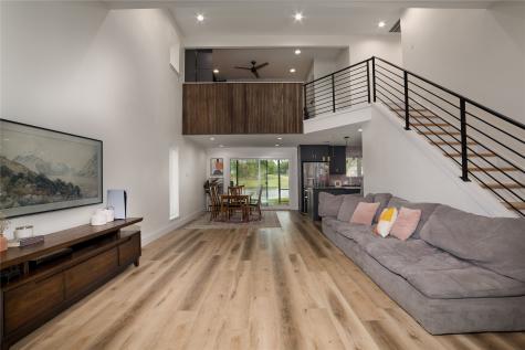 118 Arapaho W Sherman TX 75092