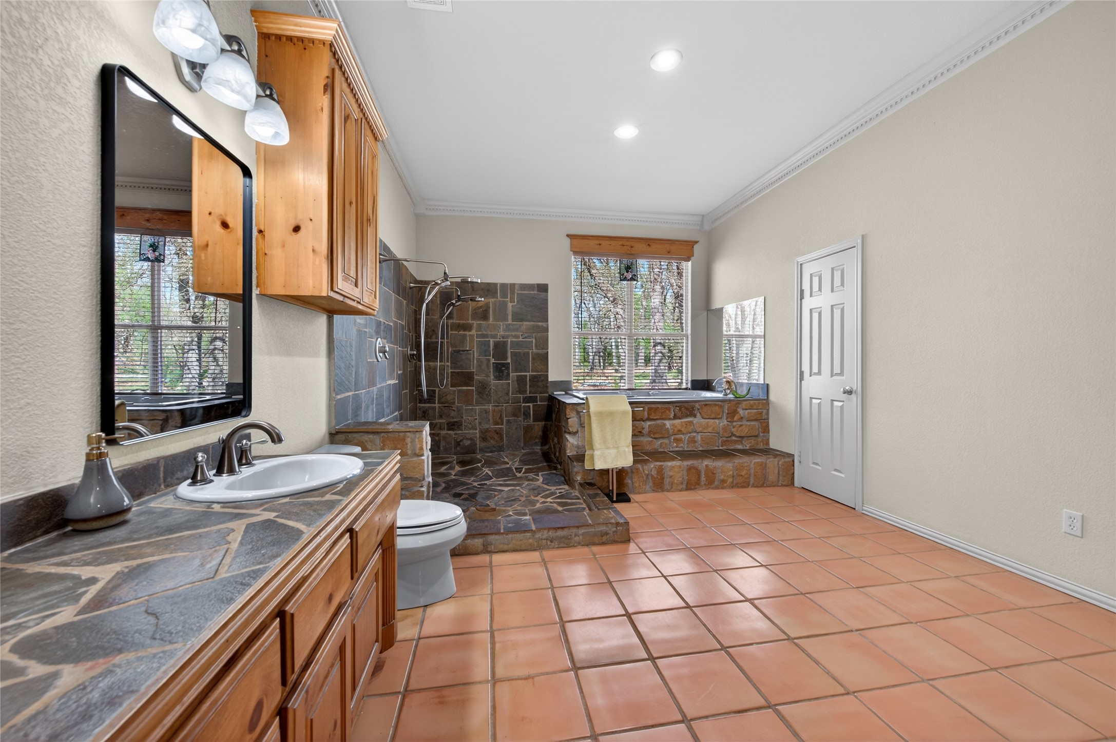 411 Valley Road Weatherford TX 76087