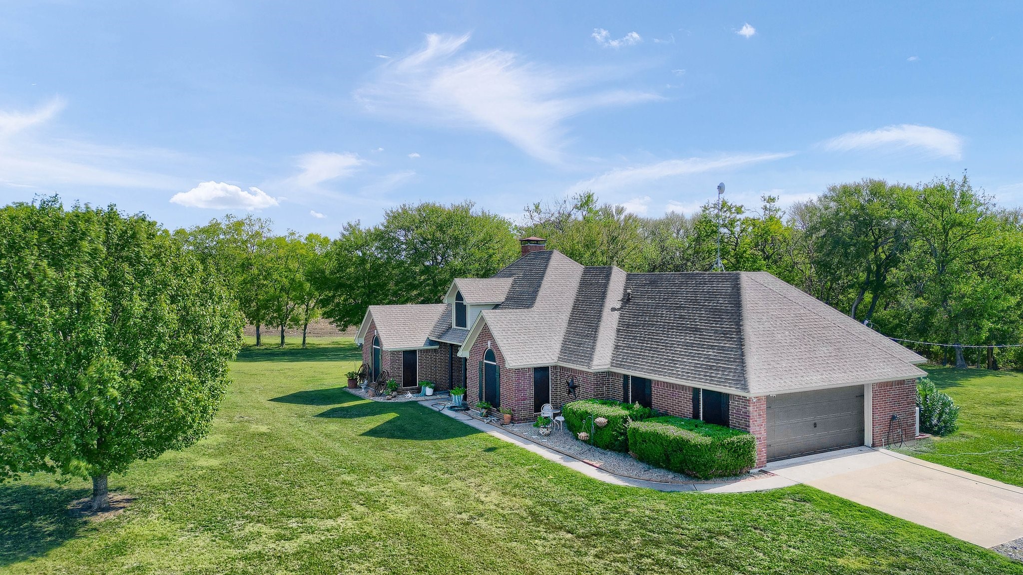 688 Harris Road Gunter TX 75058