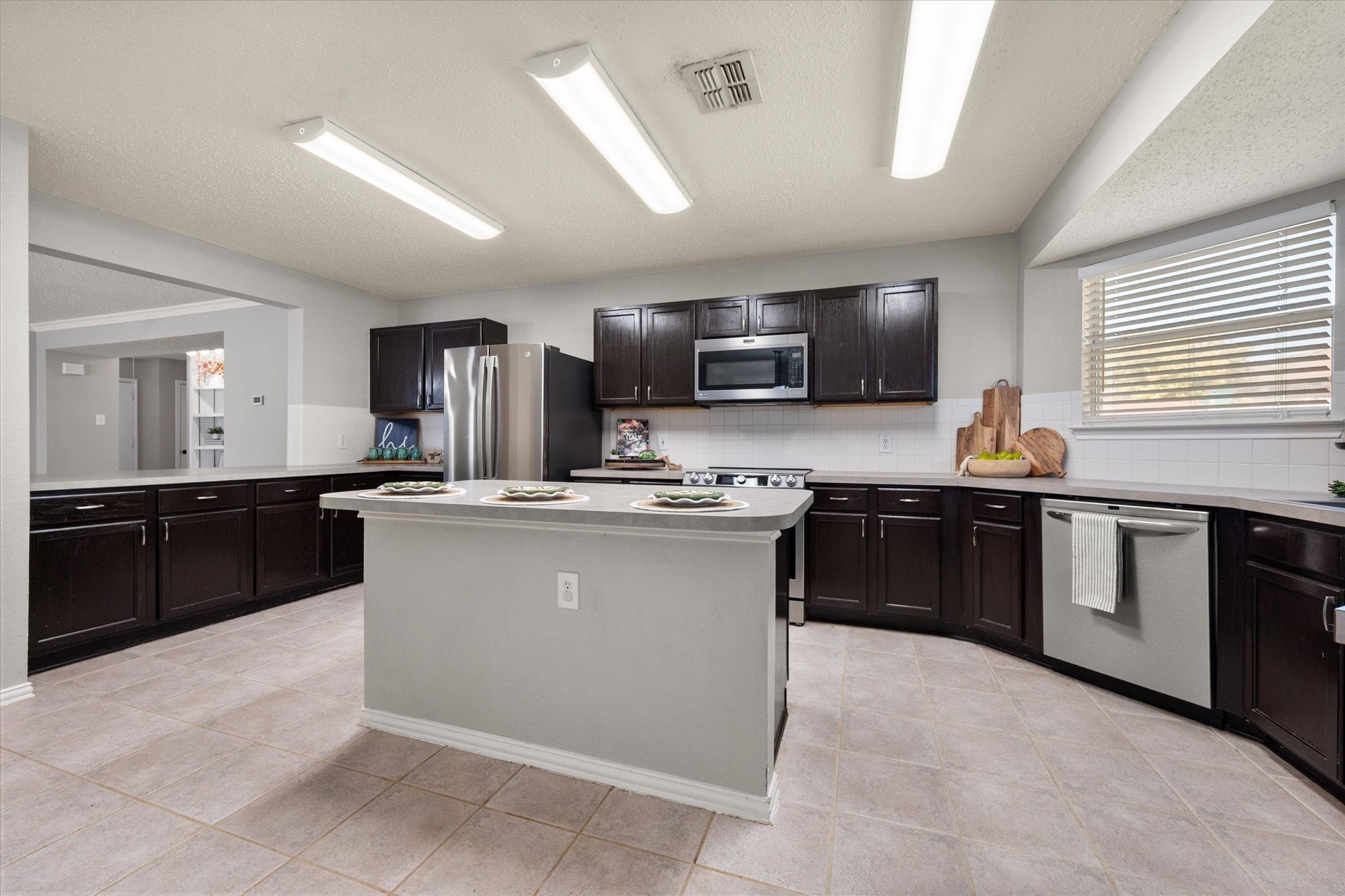 4141 Fossile Butte Drive Fort Worth TX 76244