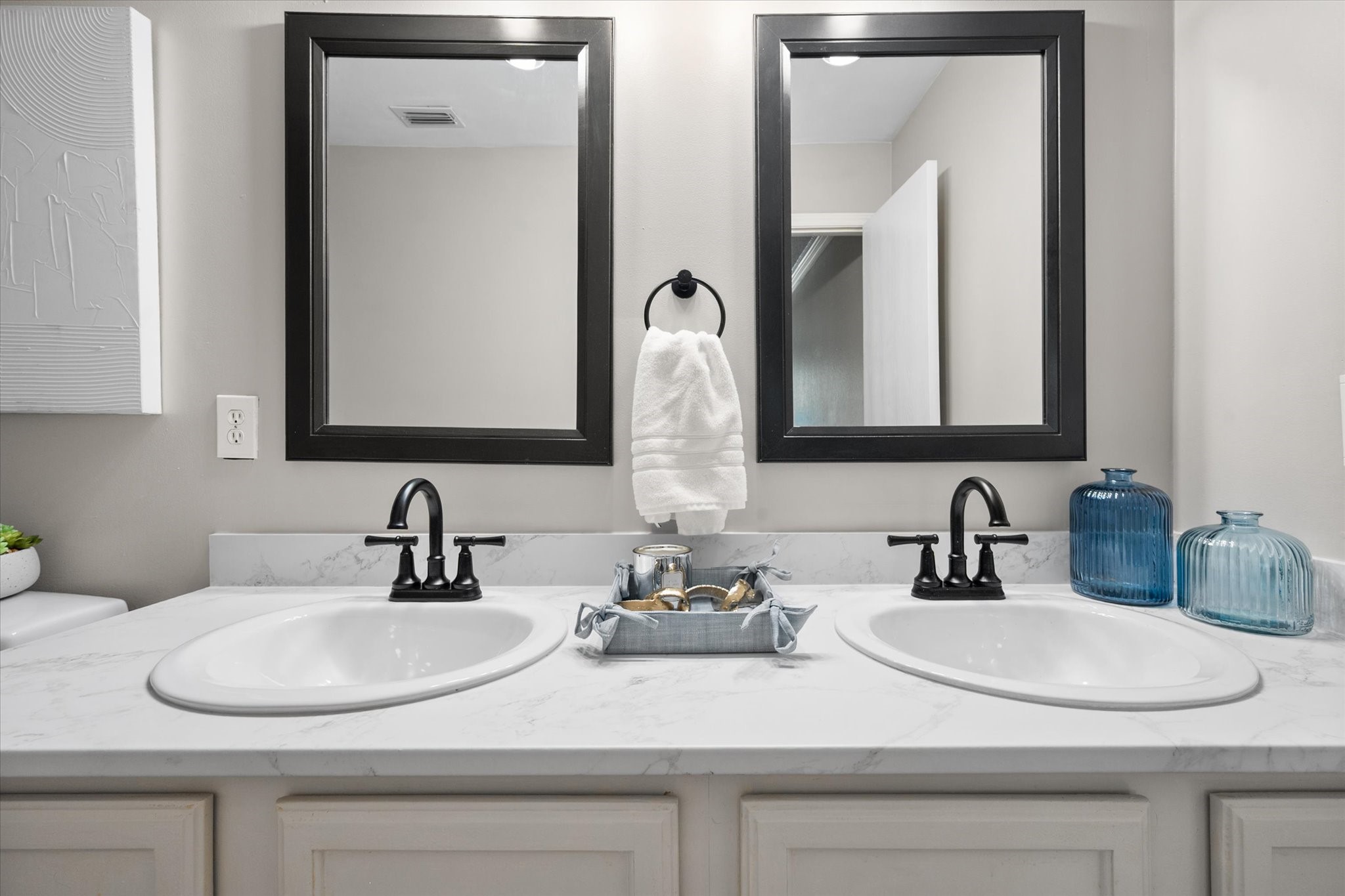4141 Fossile Butte Drive Fort Worth TX 76244