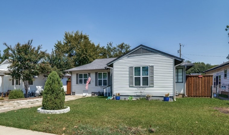 1541 Nash Street Garland TX 75042