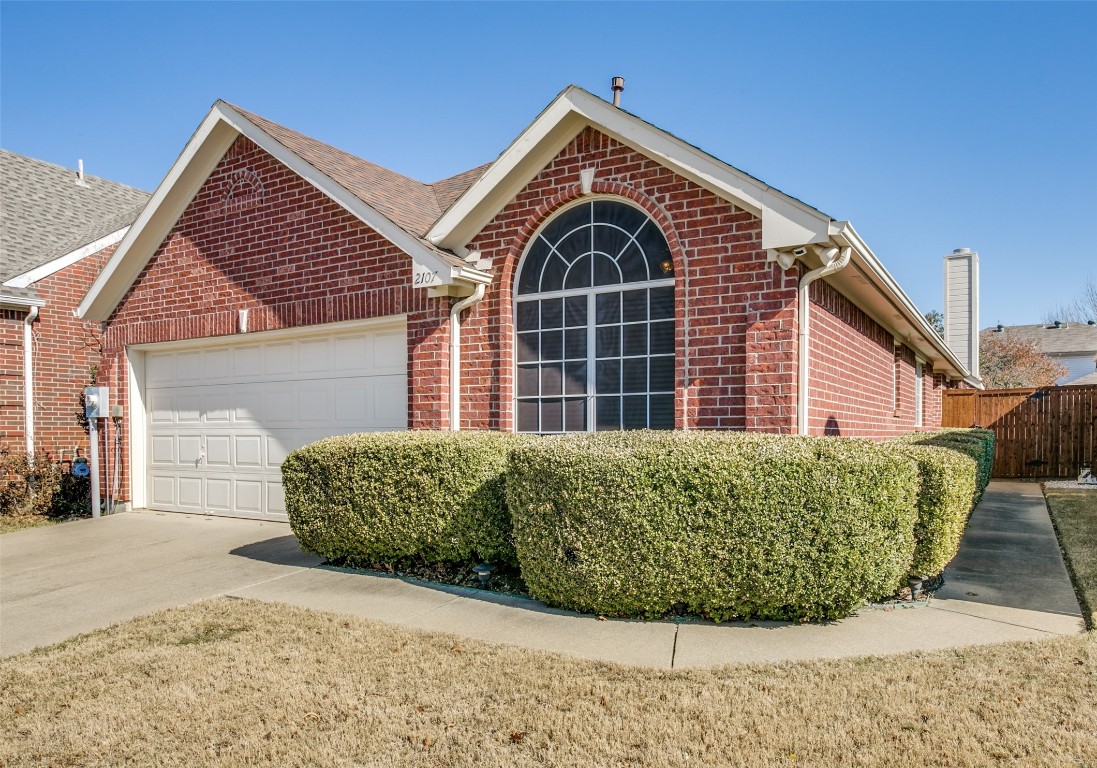 2107 Amherst Drive Lewisville TX 75067