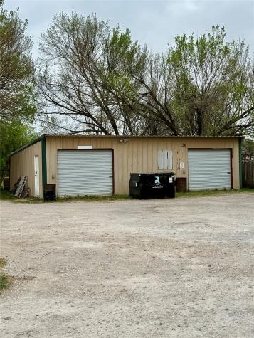 555 S Allen Street Boyd TX 76023