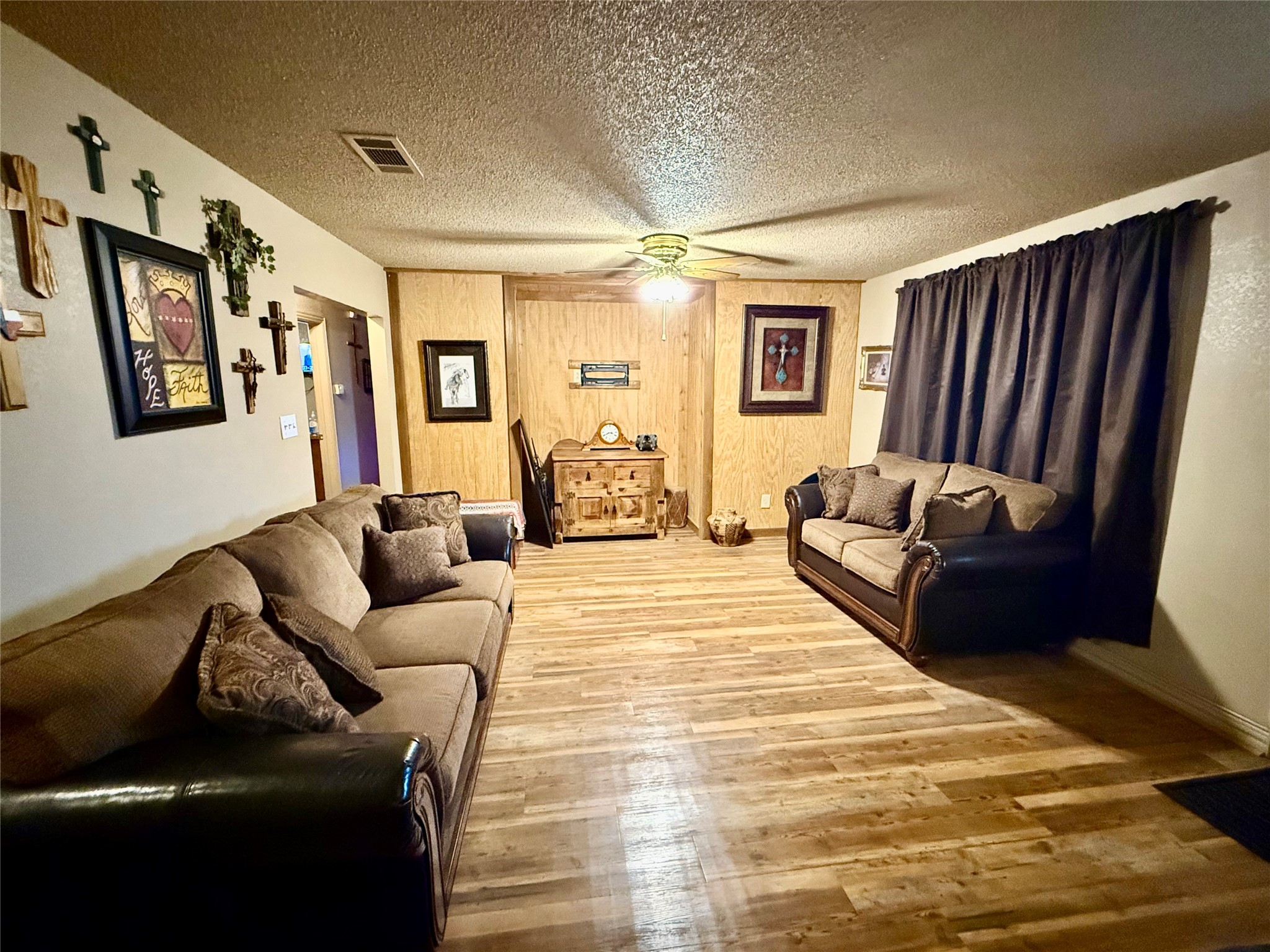 555 S Allen Street Boyd TX 76023