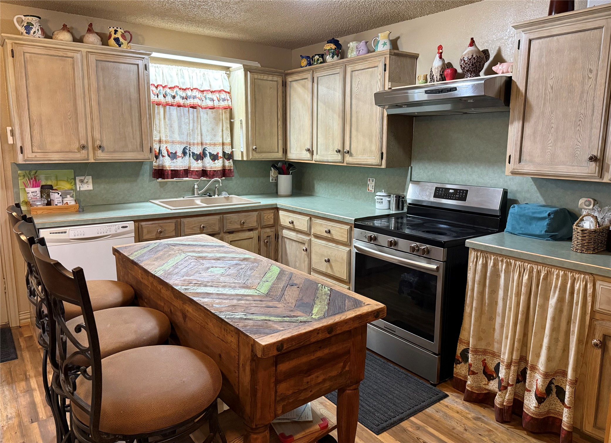555 S Allen Street Boyd TX 76023