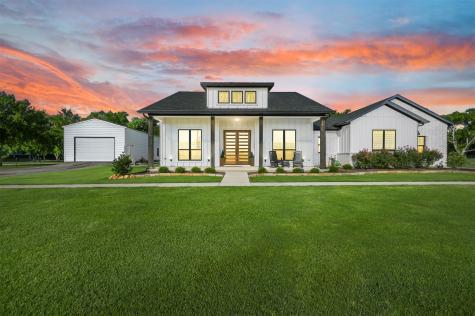 2828 Howell Drive Venus TX 76084