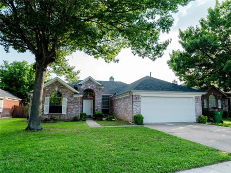 5765 Rockport Lane Haltom City TX 76137
