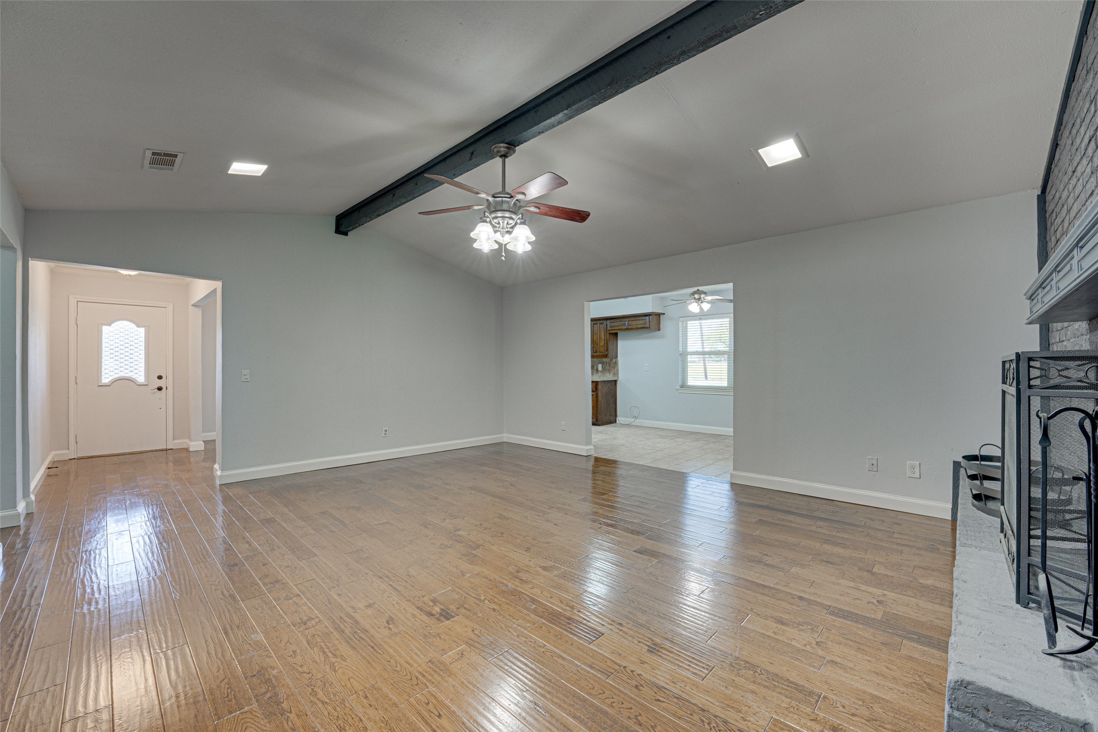 1301 Iroquois Drive Garland TX 75043