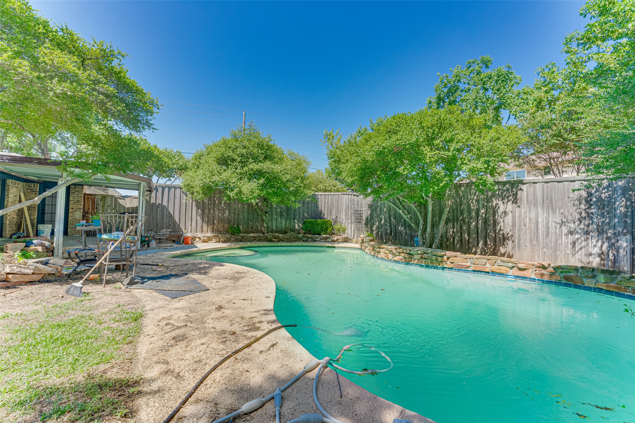 1301 Iroquois Drive Garland TX 75043