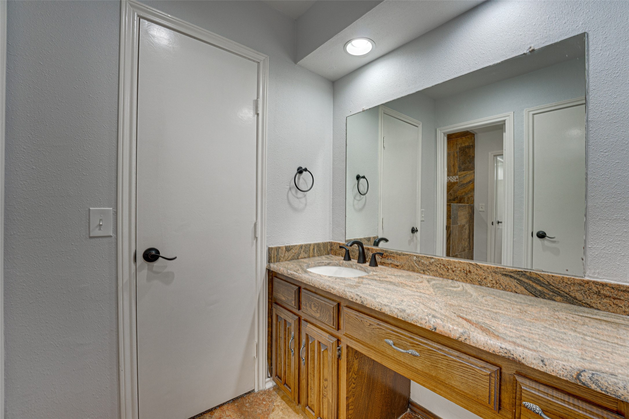 1301 Iroquois Drive Garland TX 75043