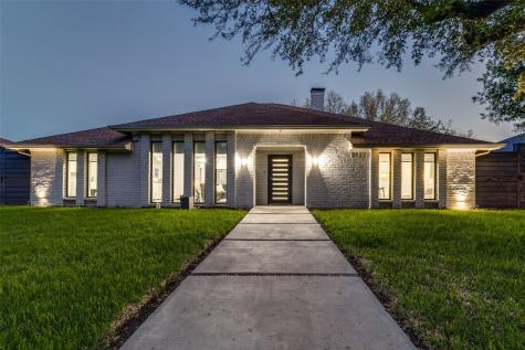 10242 Chimney Hill Lane Dallas TX 75243