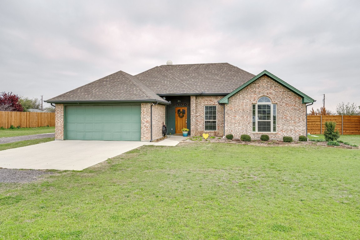 1191 Seaborn Road Ponder TX 76259