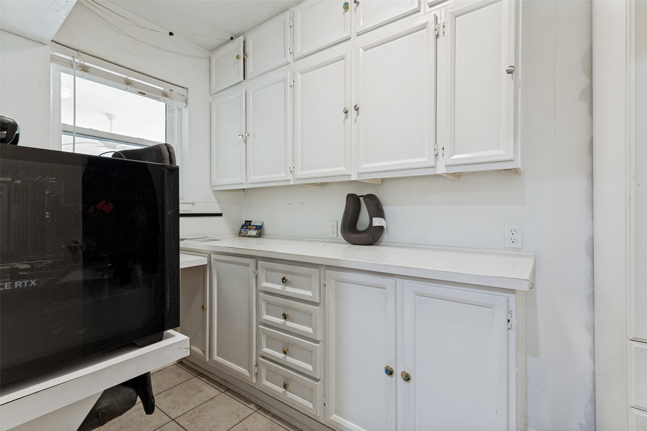 1121 W Redbud Drive Hurst TX 76053