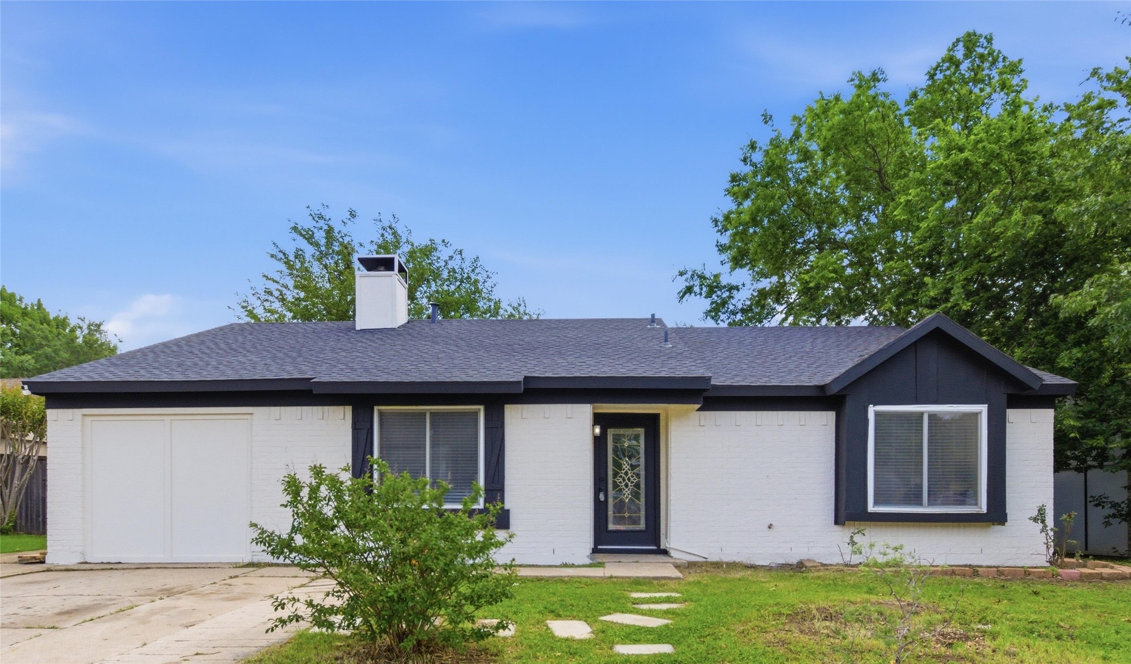 5644 Santa Fe Trail Haltom City TX 76148