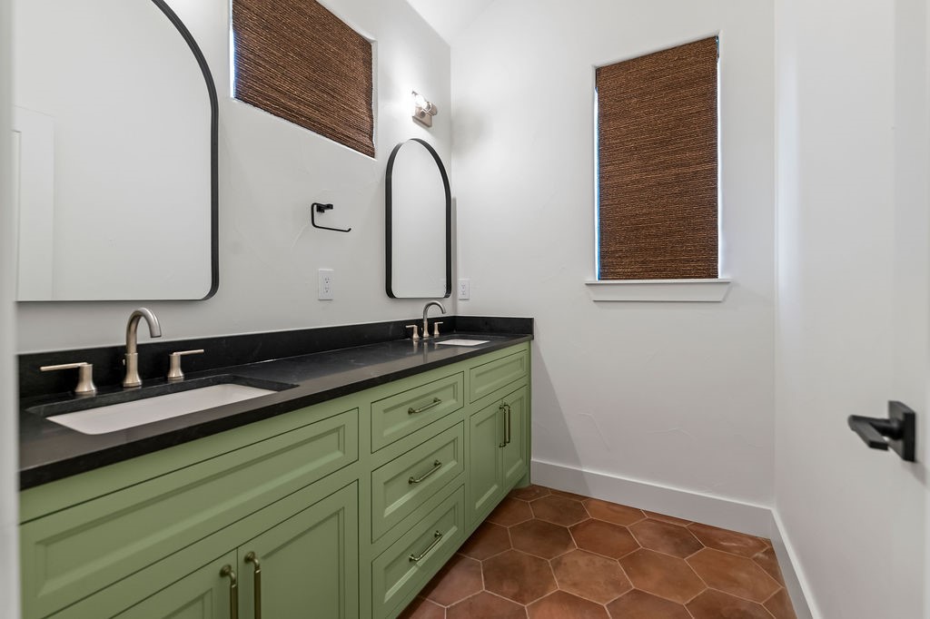 375 Emma Jean Trail Iredell TX 76649