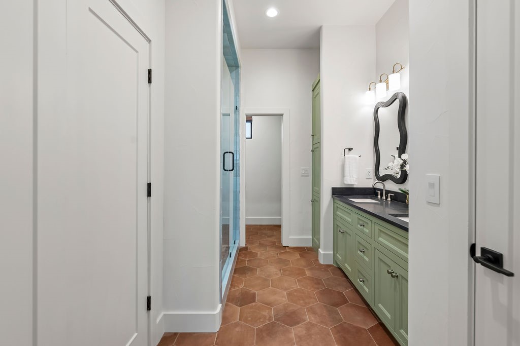 375 Emma Jean Trail Iredell TX 76649