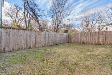 1004 Muncie Avenue Dallas TX 75212