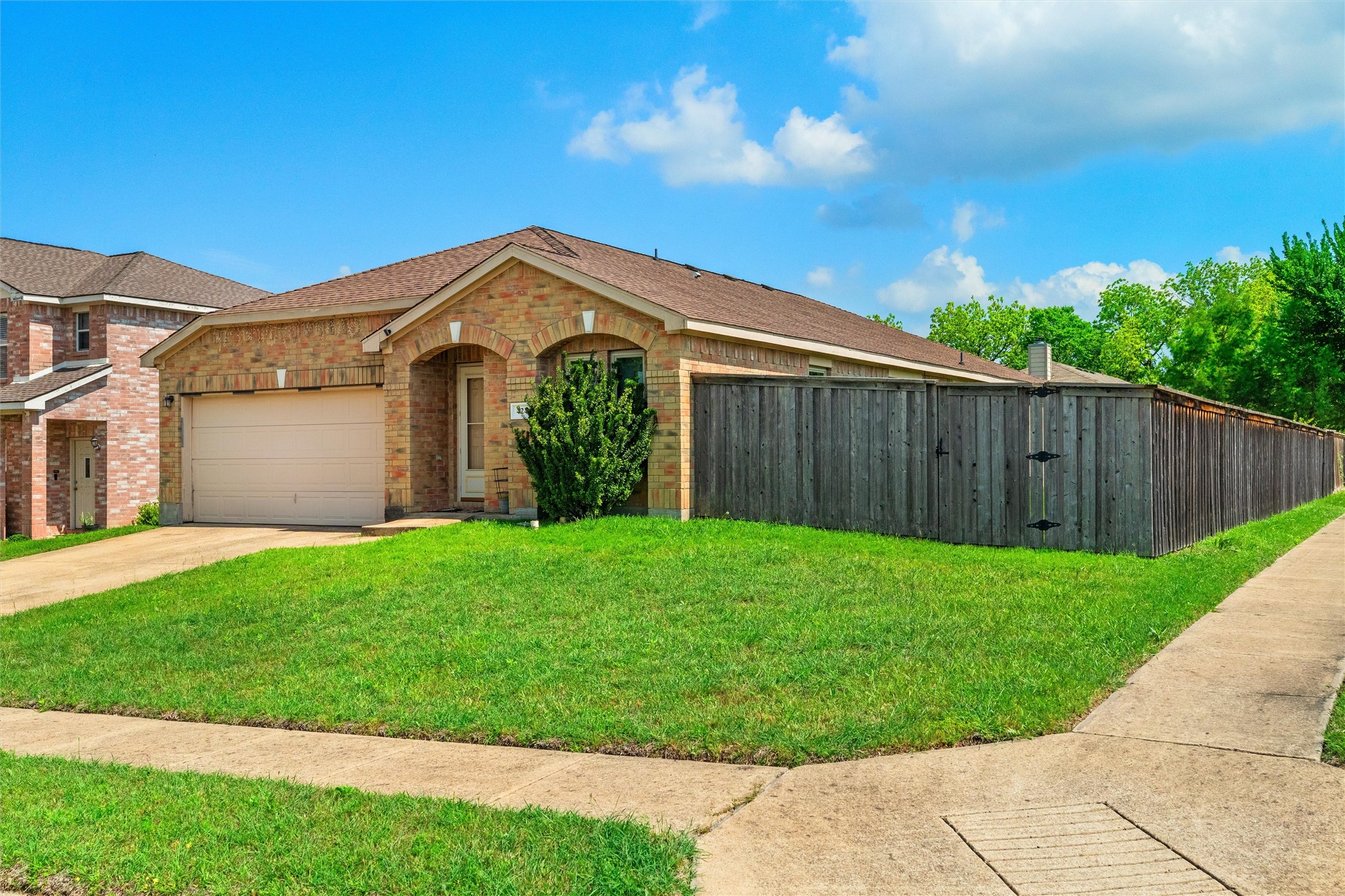 424 Summer Tree Drive Hutchins TX 75141
