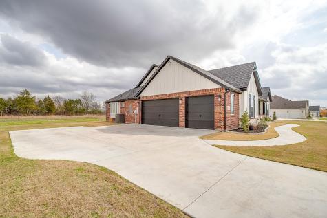 133 Aiden Drive Waxahachie TX 75165