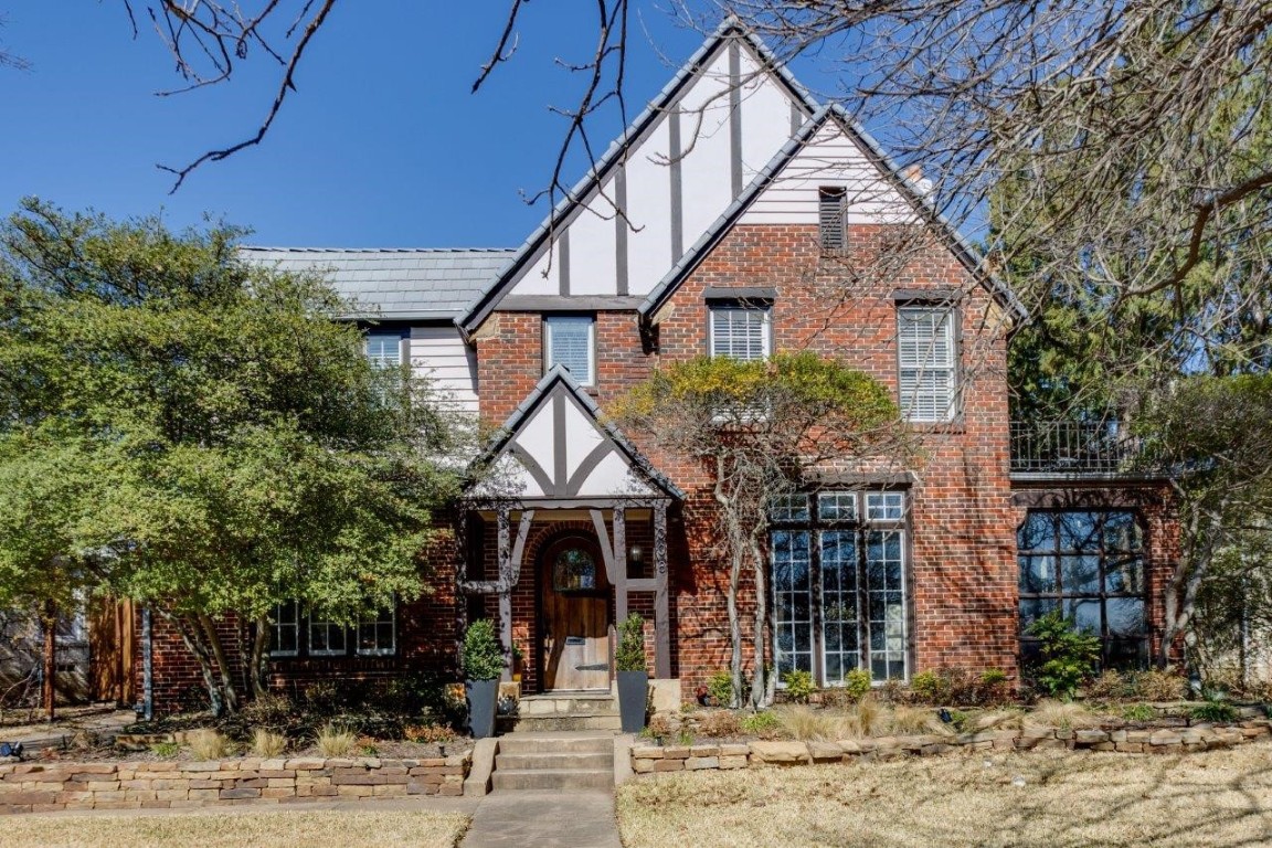 1008 N Oak Cliff Boulevard Dallas TX 75208