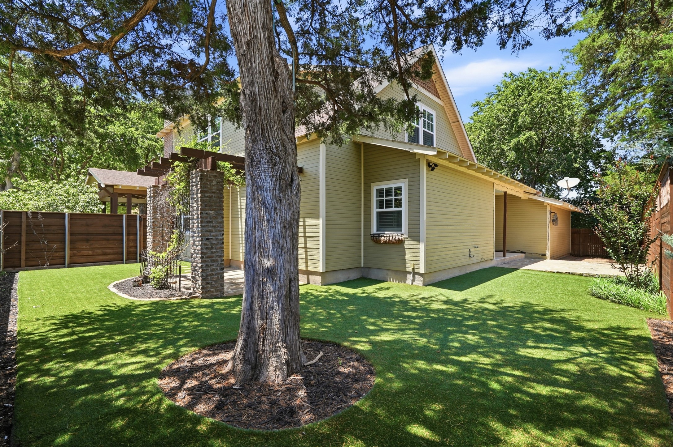 2341 Alston Avenue Fort Worth TX 76110