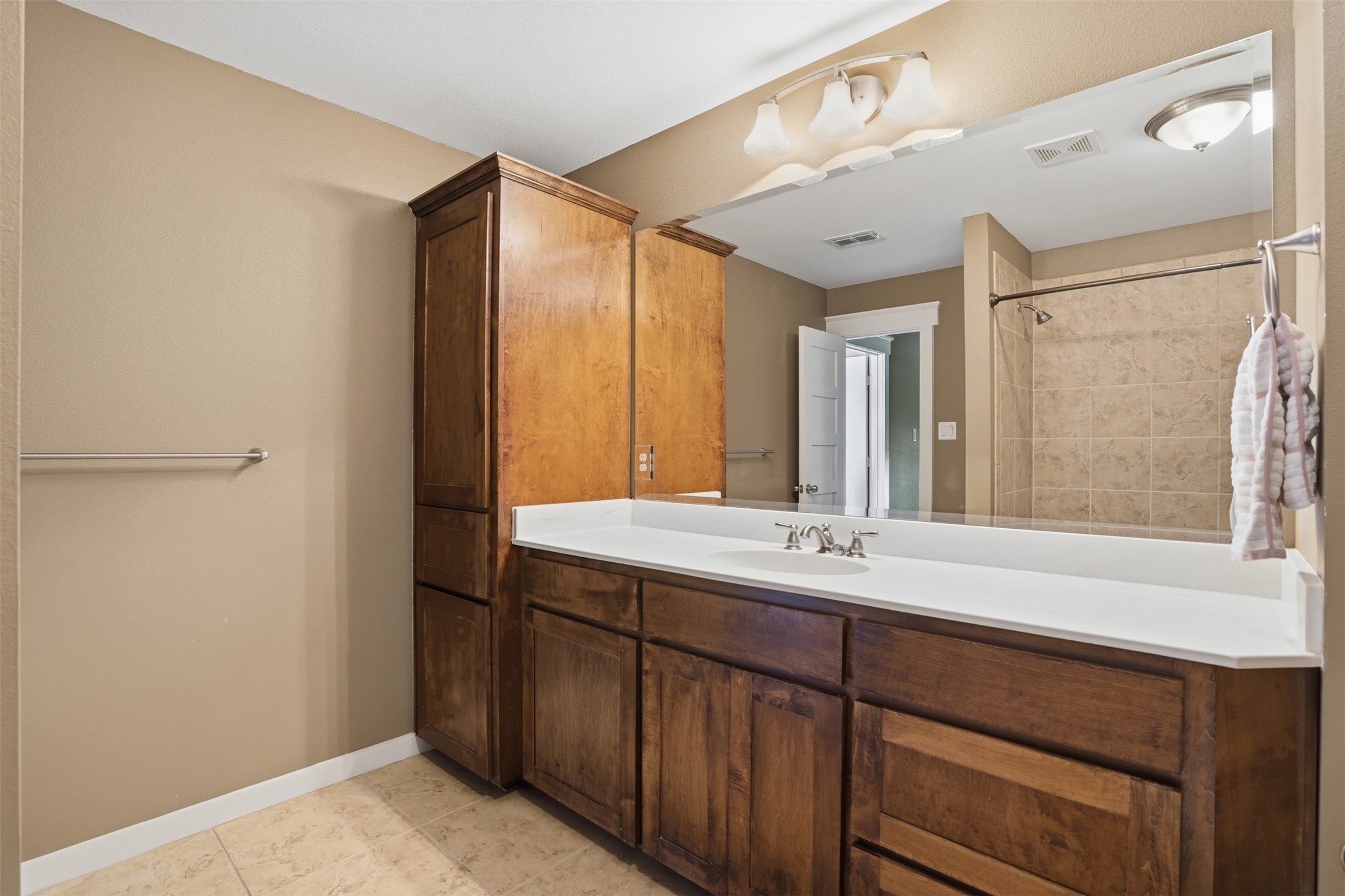 2341 Alston Avenue Fort Worth TX 76110