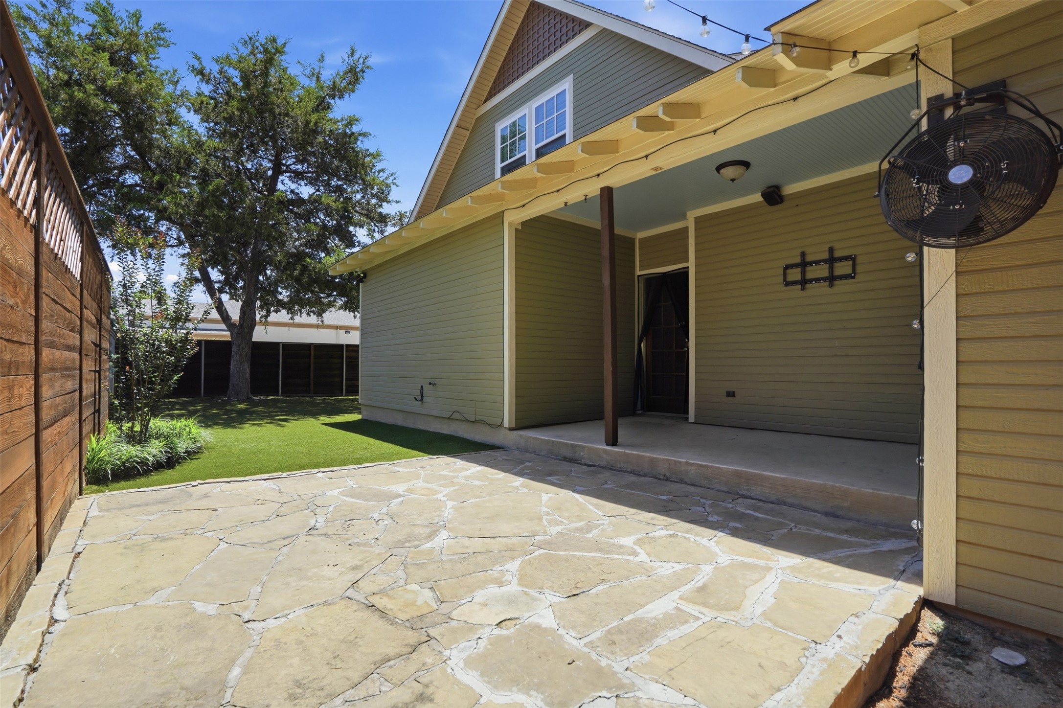 2341 Alston Avenue Fort Worth TX 76110