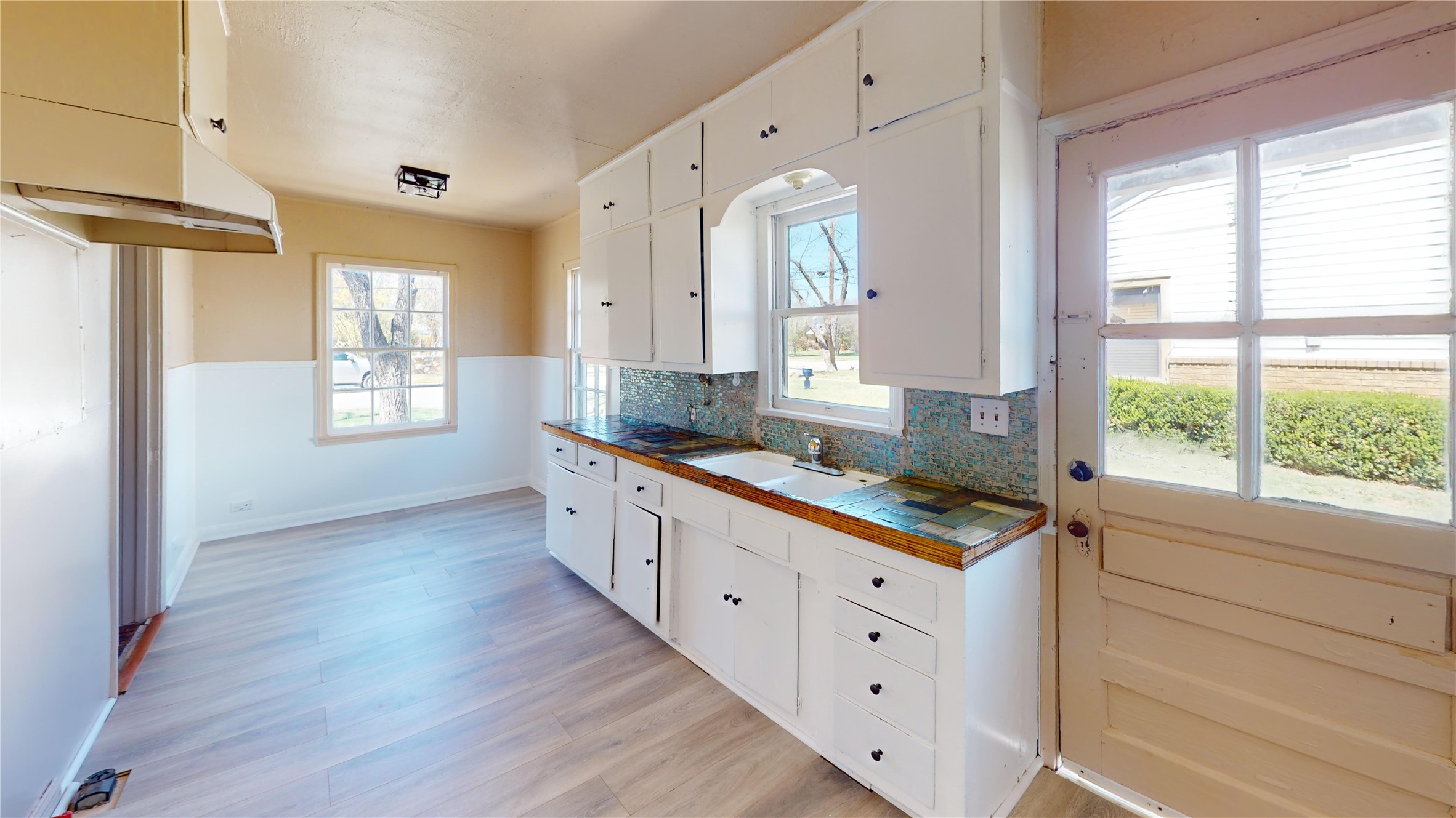1202 N Grant Brady TX 76825