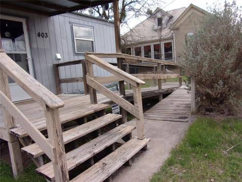 403 S Live Oak Street San Saba TX 76877