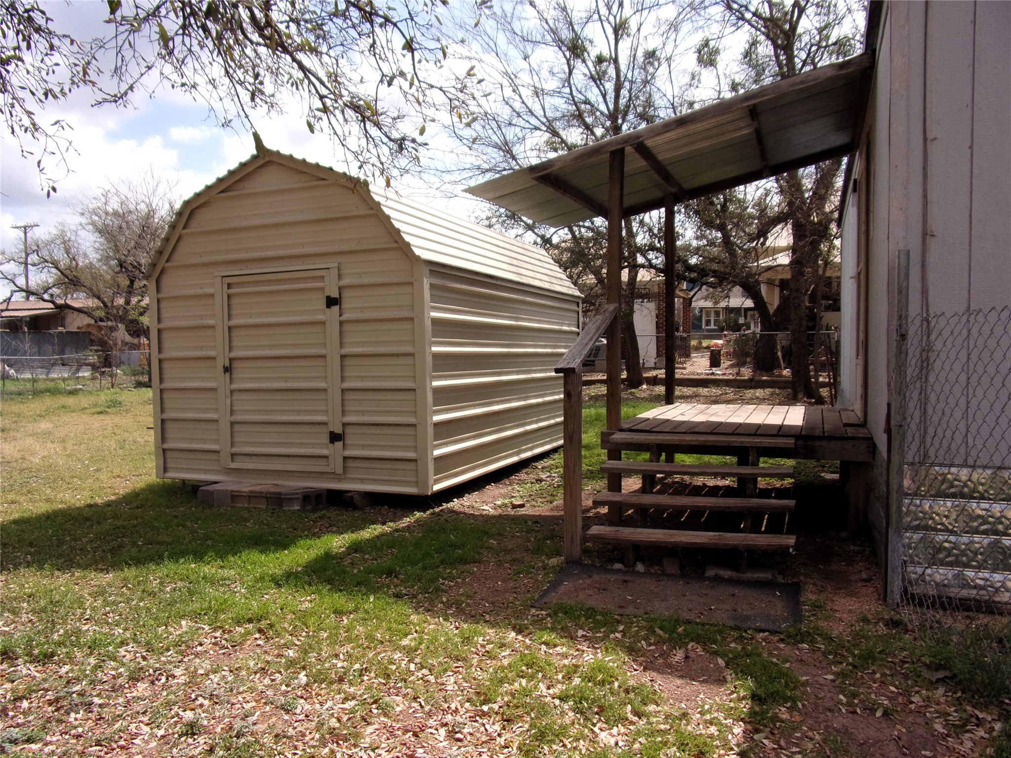 403 S Live Oak Street San Saba TX 76877