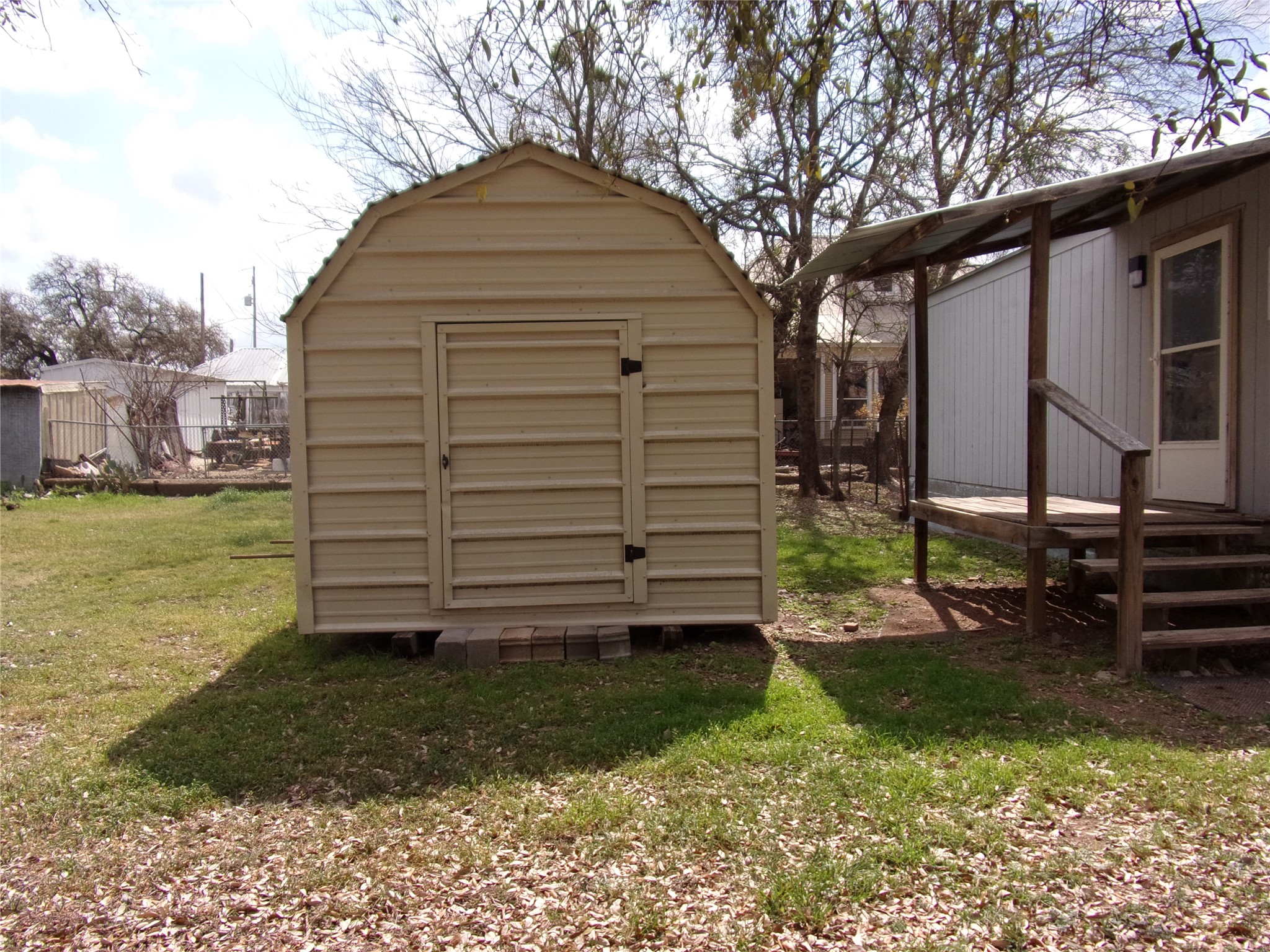 403 S Live Oak Street San Saba TX 76877