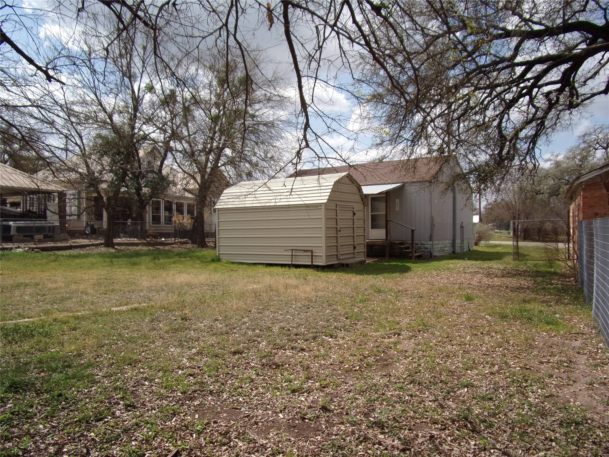 403 S Live Oak Street San Saba TX 76877
