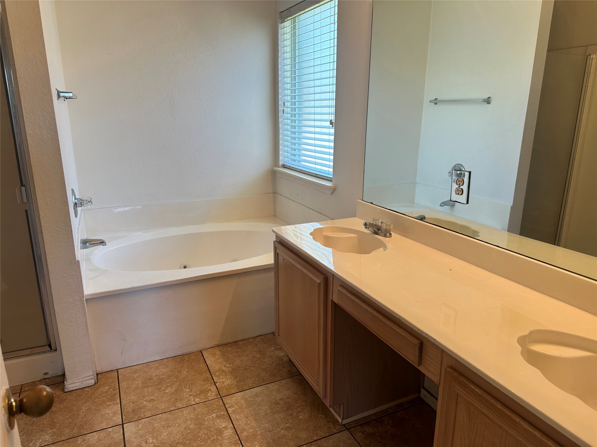 1547 Kensington Place Lancaster TX 75134