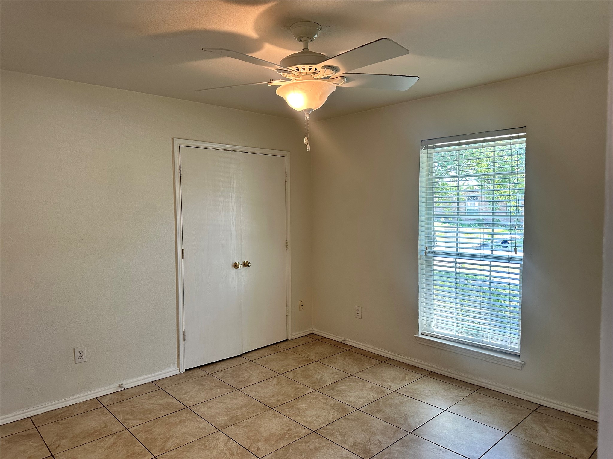 1547 Kensington Place Lancaster TX 75134