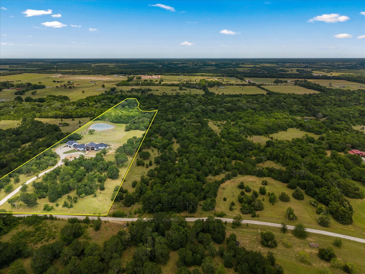 645 County Road 4021 Savoy TX 75479