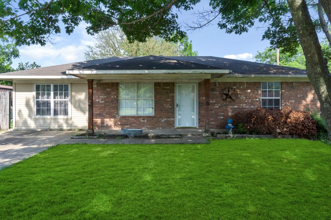 205 N 5th Street Quinlan TX 75474