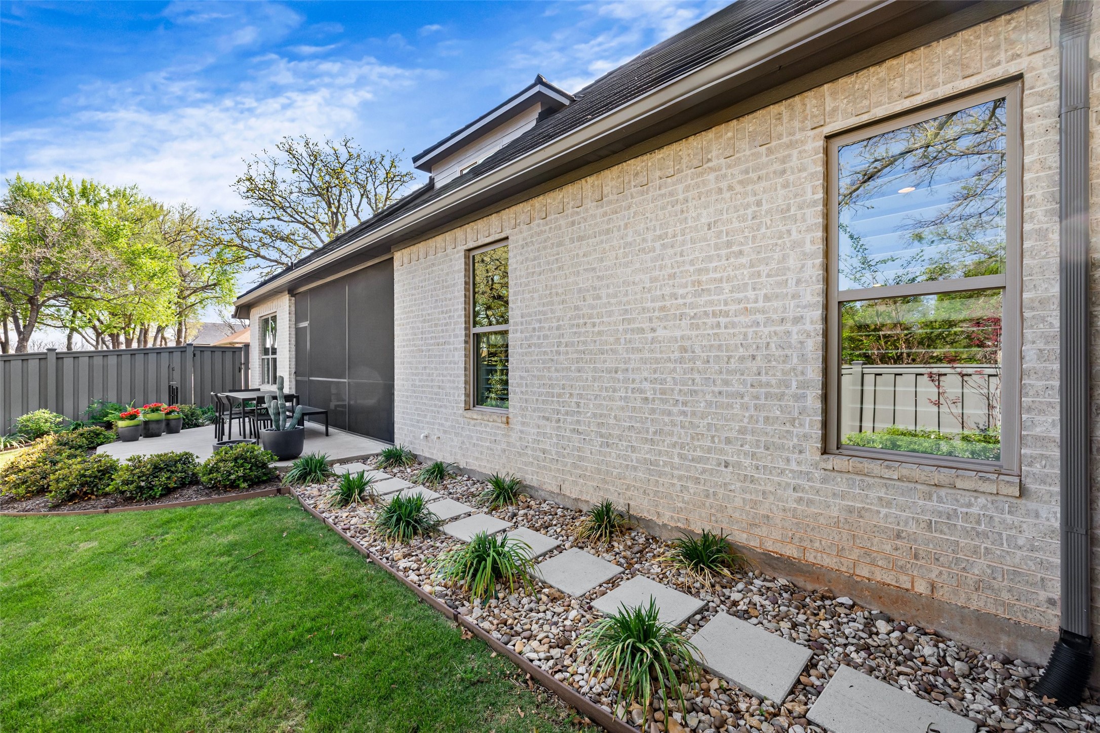 8501 Kingsley Circle Granbury TX 76049