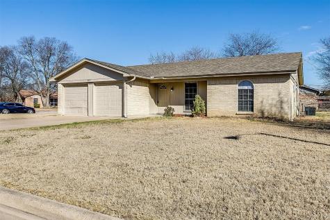 3517 Cobblestone Drive Forest Hill TX 76140