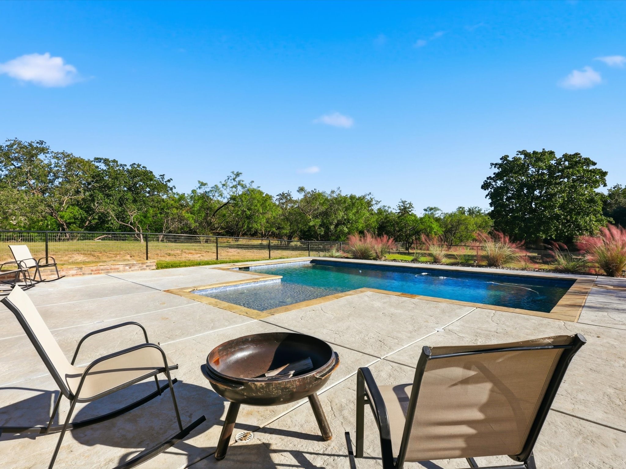 199 Graystone Weatherford TX 76088