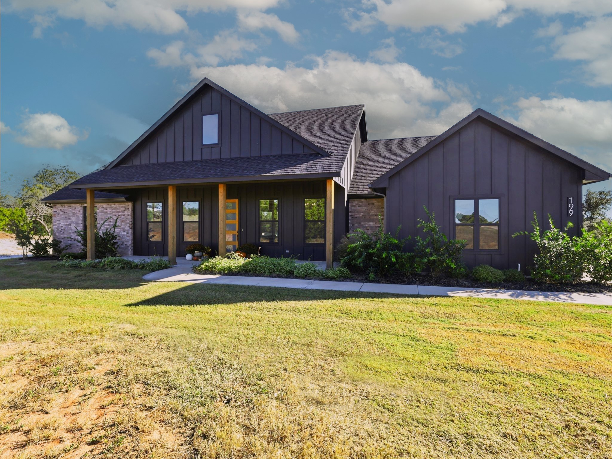 199 Graystone Weatherford TX 76088