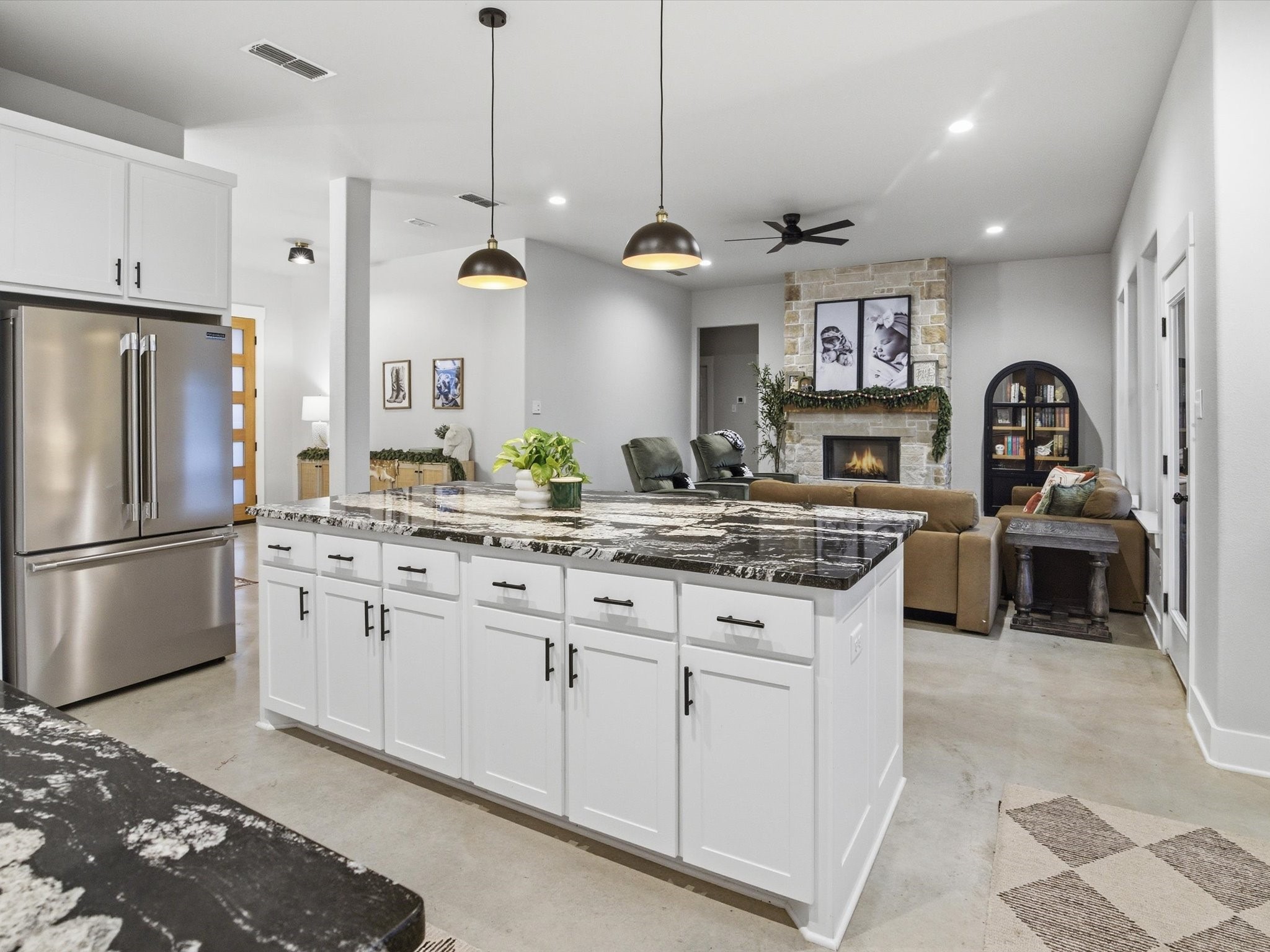 199 Graystone Weatherford TX 76088